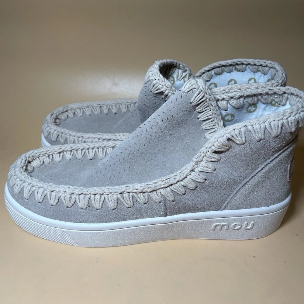 MOU Summer eskimo sneaker monochrome MSRP 230 size 10